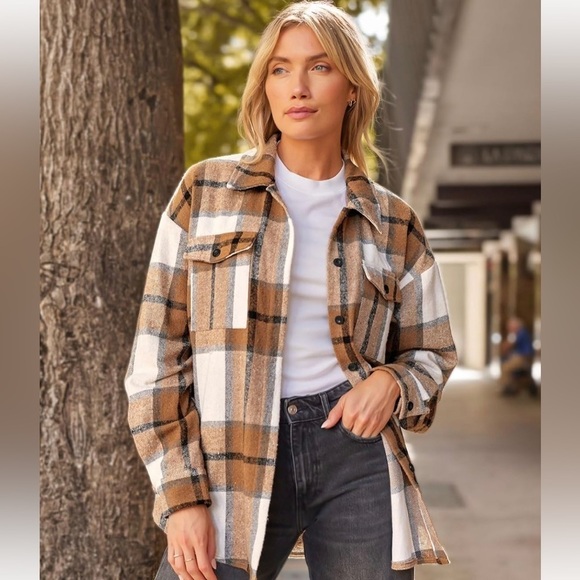 Womens Casual Plaid Oversized Button Down Long Sleeve Shirt - Picture 2 of 6